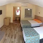 Hotel Magic Tulip 3*