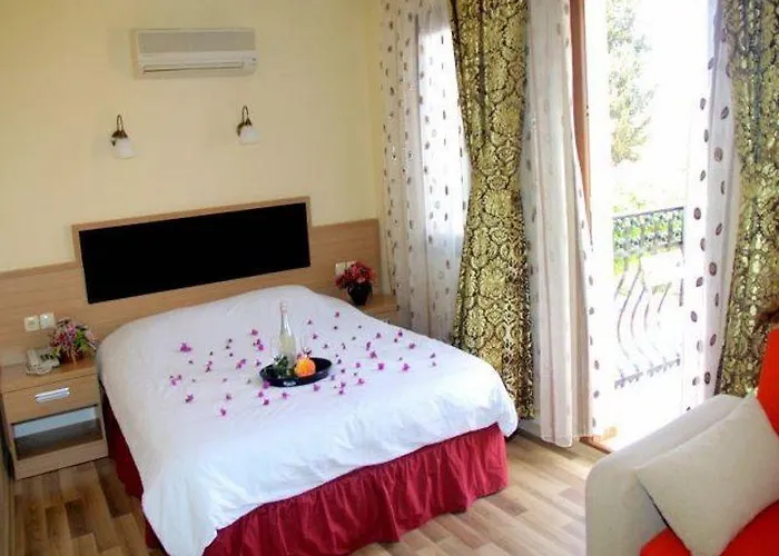 Hotel Magic Tulip 3*