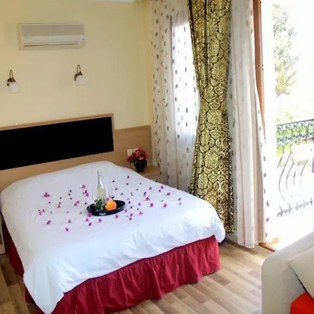 Szálloda Magic Tulip 3*