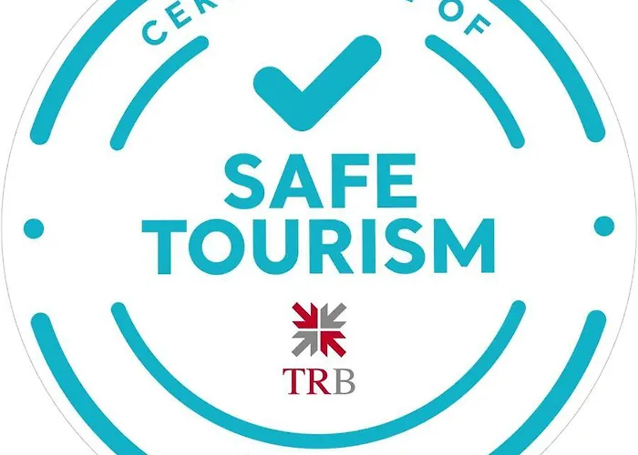 Magic Tulip Hotel 3*